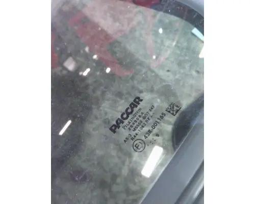 PETERBILT 387 GLASS, SLEEPER