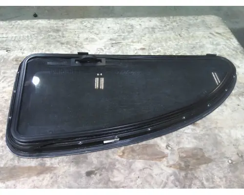 PETERBILT 387 GLASS, SLEEPER