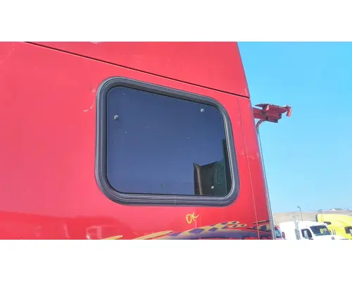 PETERBILT 387 GLASS, SLEEPER