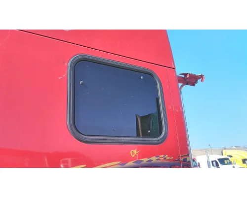 PETERBILT 387 GLASS, SLEEPER