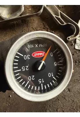 PETERBILT 387 Gauges (all)
