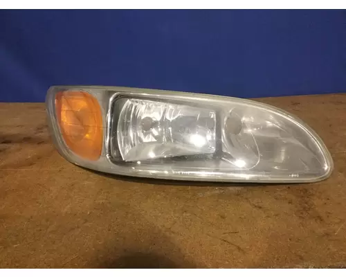 PETERBILT 387 HEADLAMP ASSEMBLY