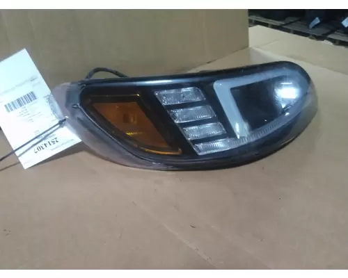 PETERBILT 387 HEADLAMP ASSEMBLY