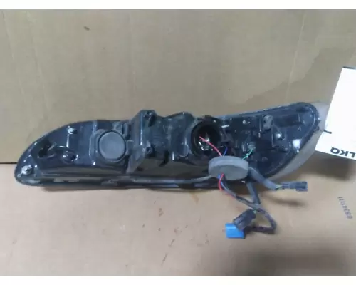 PETERBILT 387 HEADLAMP ASSEMBLY