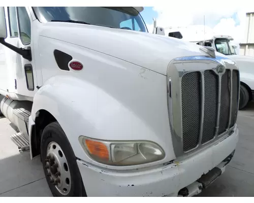 PETERBILT 387 HOOD