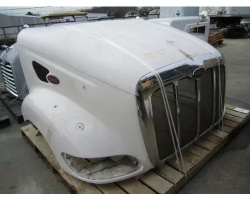 PETERBILT 387 HOOD