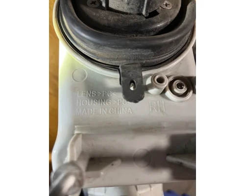 PETERBILT 387 Headlamp Assembly