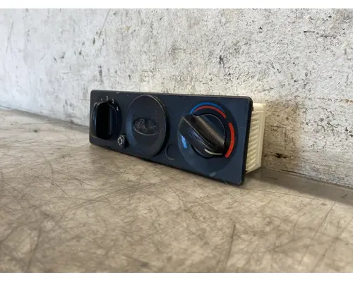 PETERBILT 387 Heater or Air Conditioner Parts, Misc.