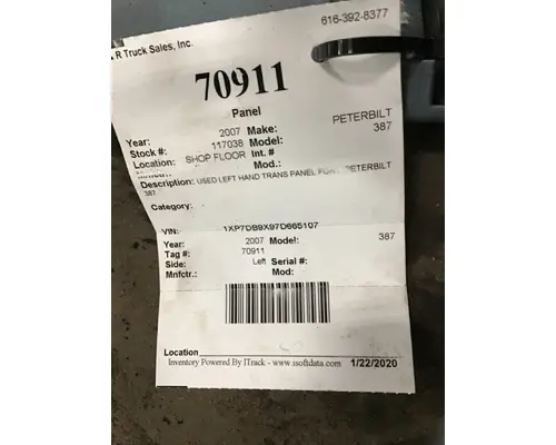 PETERBILT 387 Hood Closeout Panel 114