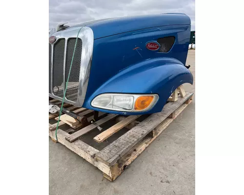 PETERBILT 387 Hood