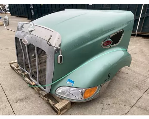 PETERBILT 387 Hood