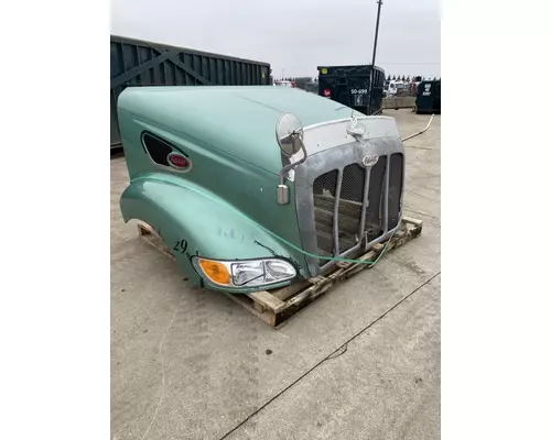 PETERBILT 387 Hood