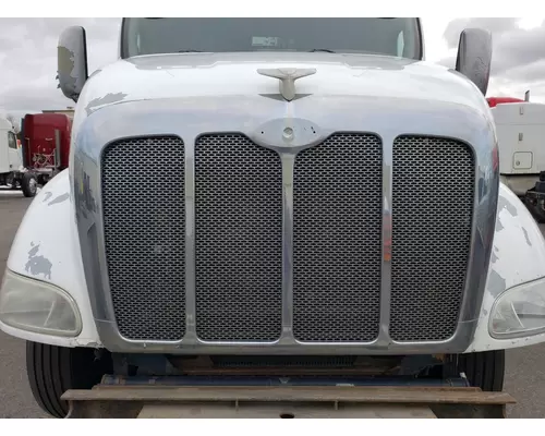 PETERBILT 387 Hood