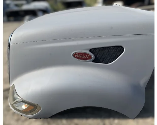 PETERBILT 387 Hood
