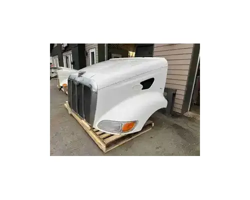 PETERBILT 387 Hood