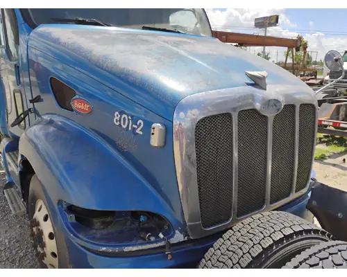 PETERBILT 387 Hood