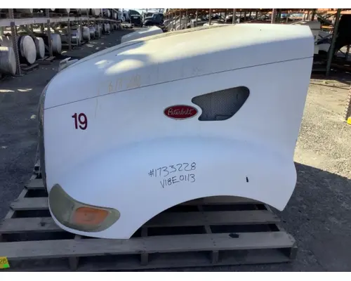 PETERBILT 387 Hood