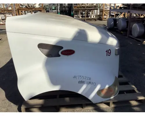 PETERBILT 387 Hood