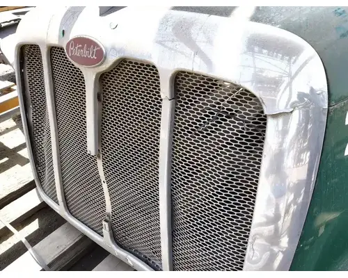 PETERBILT 387 Hood