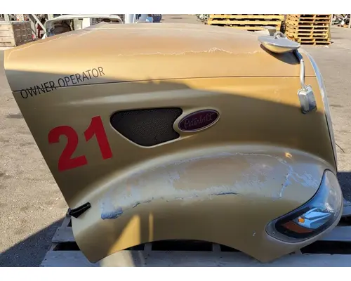 PETERBILT 387 Hood