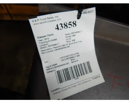 PETERBILT 387 INTERIOR PANELS & TRIM 126