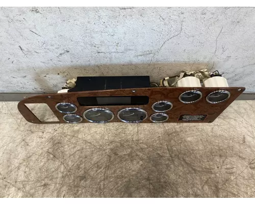 PETERBILT 387 Instrument Cluster