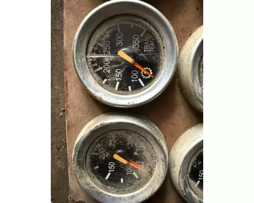 PETERBILT 387 Instrument Cluster