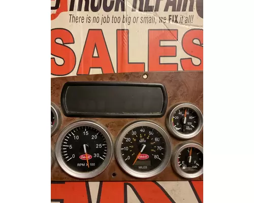 PETERBILT 387 Instrument Cluster