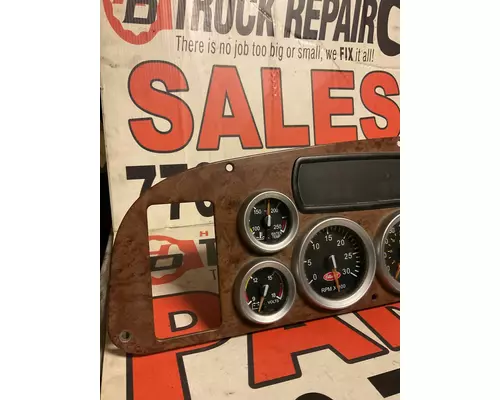 PETERBILT 387 Instrument Cluster