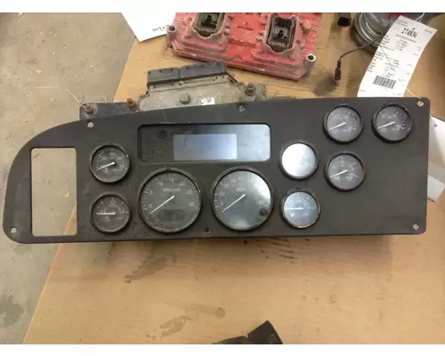 PETERBILT 387 Instrument Cluster