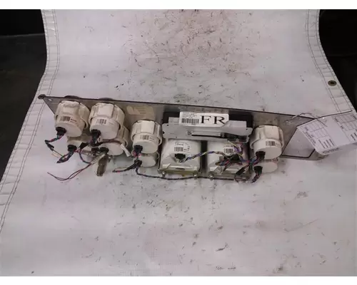 PETERBILT 387 Instrument Cluster