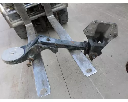 PETERBILT 387 LEAF SPRING, REAR