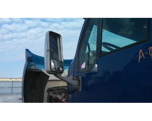PETERBILT 387 MIRROR ASSEMBLY CABDOOR