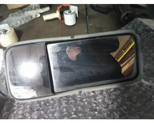 PETERBILT 387 MIRROR ASSEMBLY CABDOOR