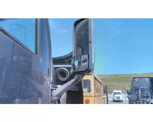 PETERBILT 387 MIRROR ASSEMBLY CABDOOR