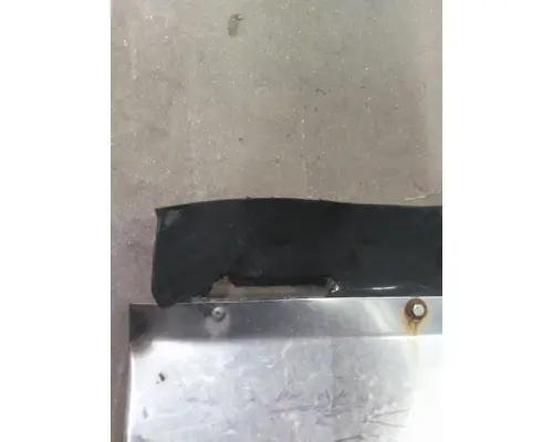 PETERBILT 387 MUD FLAP HANGER