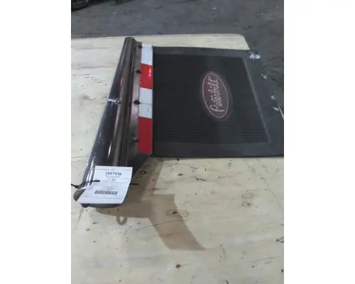 PETERBILT 387 MUD FLAP HANGER
