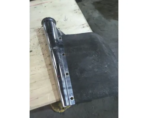 PETERBILT 387 MUD FLAP HANGER