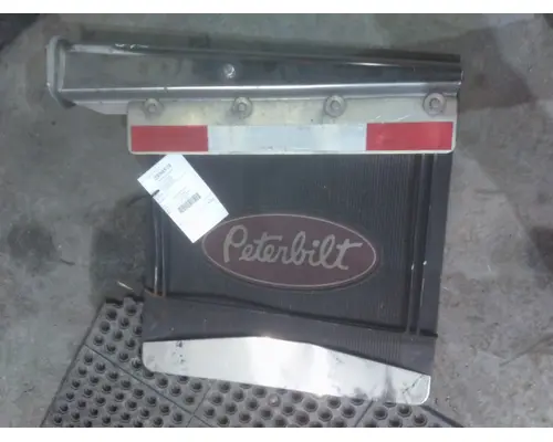 PETERBILT 387 MUD FLAP HANGER