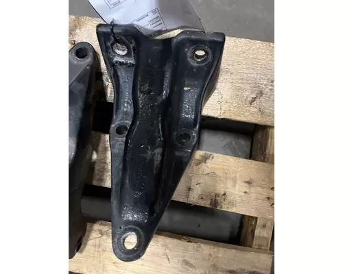 PETERBILT 387 Mounts, Cab