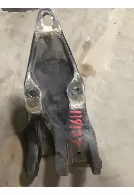 PETERBILT 387 Mounts, Cab