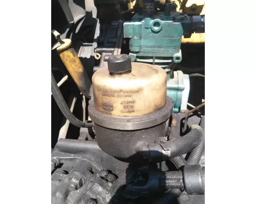 PETERBILT 387 POWER STEERING RESERVOIR