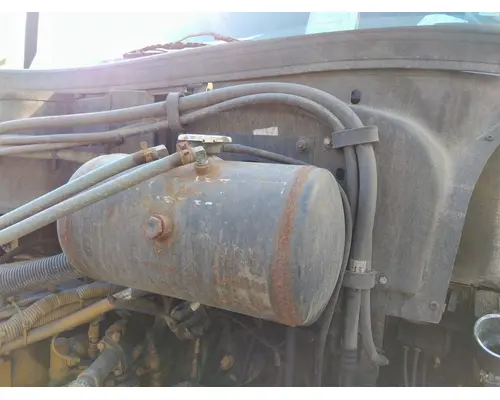 PETERBILT 387 RADIATOR OVERFLOW TANK