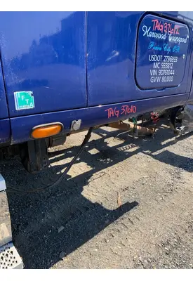 PETERBILT 387 ROCKER PANEL 