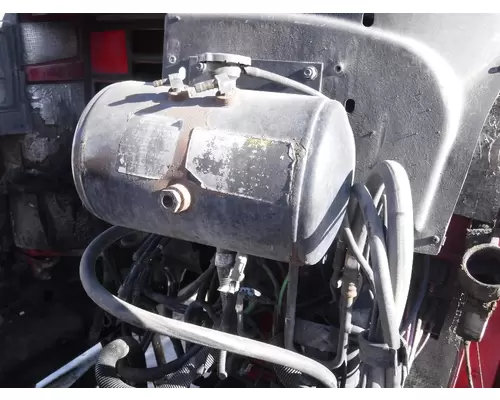 PETERBILT 387 Radiator Overflow Bottle