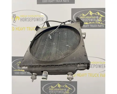 PETERBILT 387 Radiator
