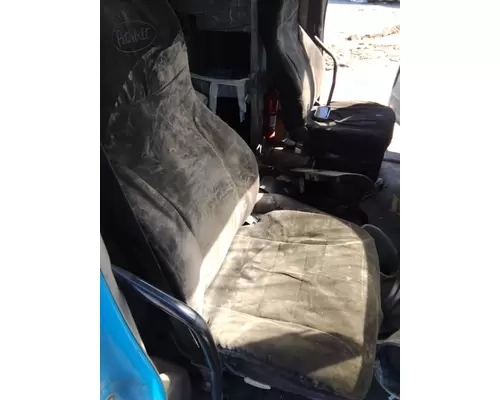 PETERBILT 387 SEAT, FRONT