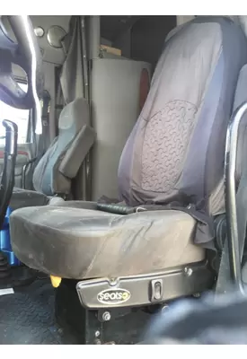 PETERBILT 387 SEAT, FRONT