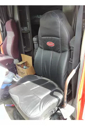 PETERBILT 387 SEAT, FRONT