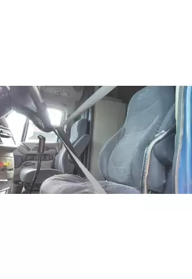 PETERBILT 387 SEAT, FRONT